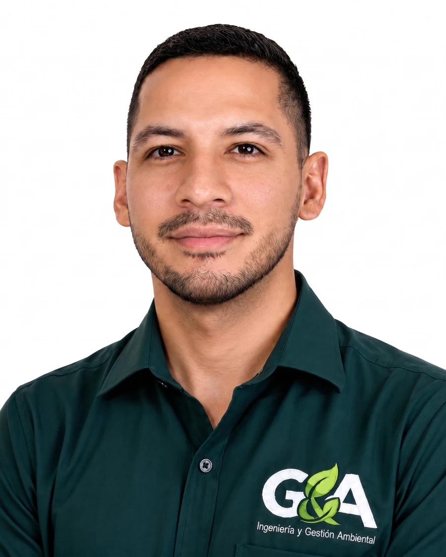 Retrato de Juan Sebastián Gómez, representante legal de G&A Ingeniería y Gestión Ambiental.
